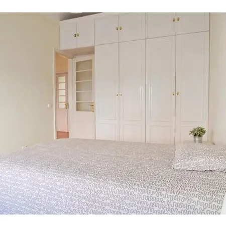 Houze Spacious Apartment In Lapa Near Riverside Apartment